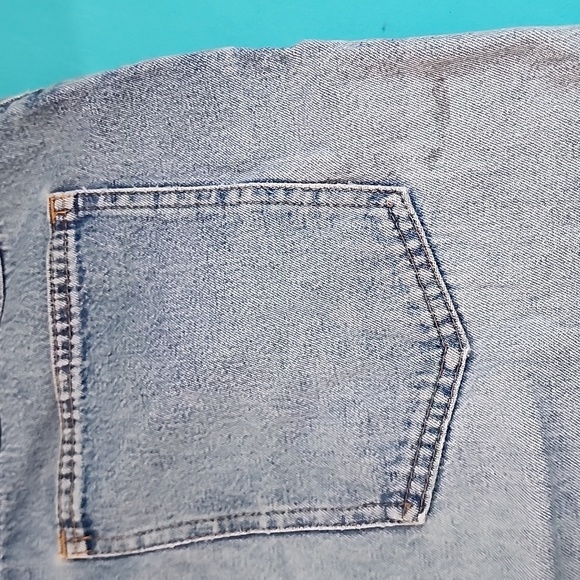 Nordstrom Medium Light Wash Mom Jeans, Size 16 - Picture 8 of 16